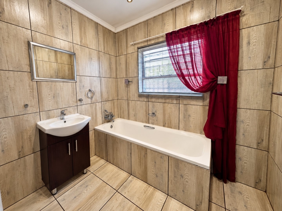 3 Bedroom Property for Sale in Sasolburg Ext 23 Free State